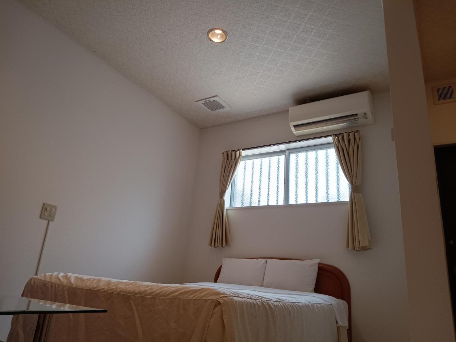 Hotel Palm Tree Hill Okinawa Exterior foto